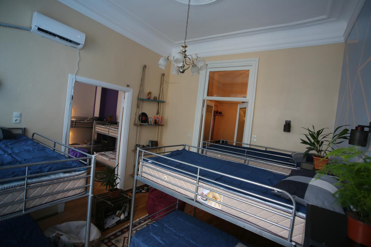 Lilus Hostel バトゥーミ エクステリア 写真